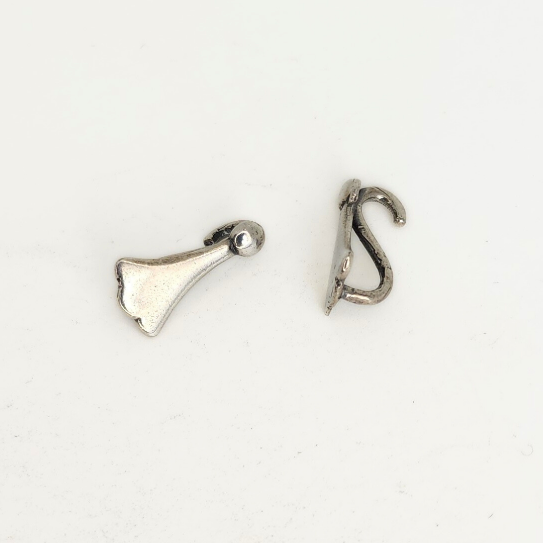 Fleur-de-lis Bail 15mm