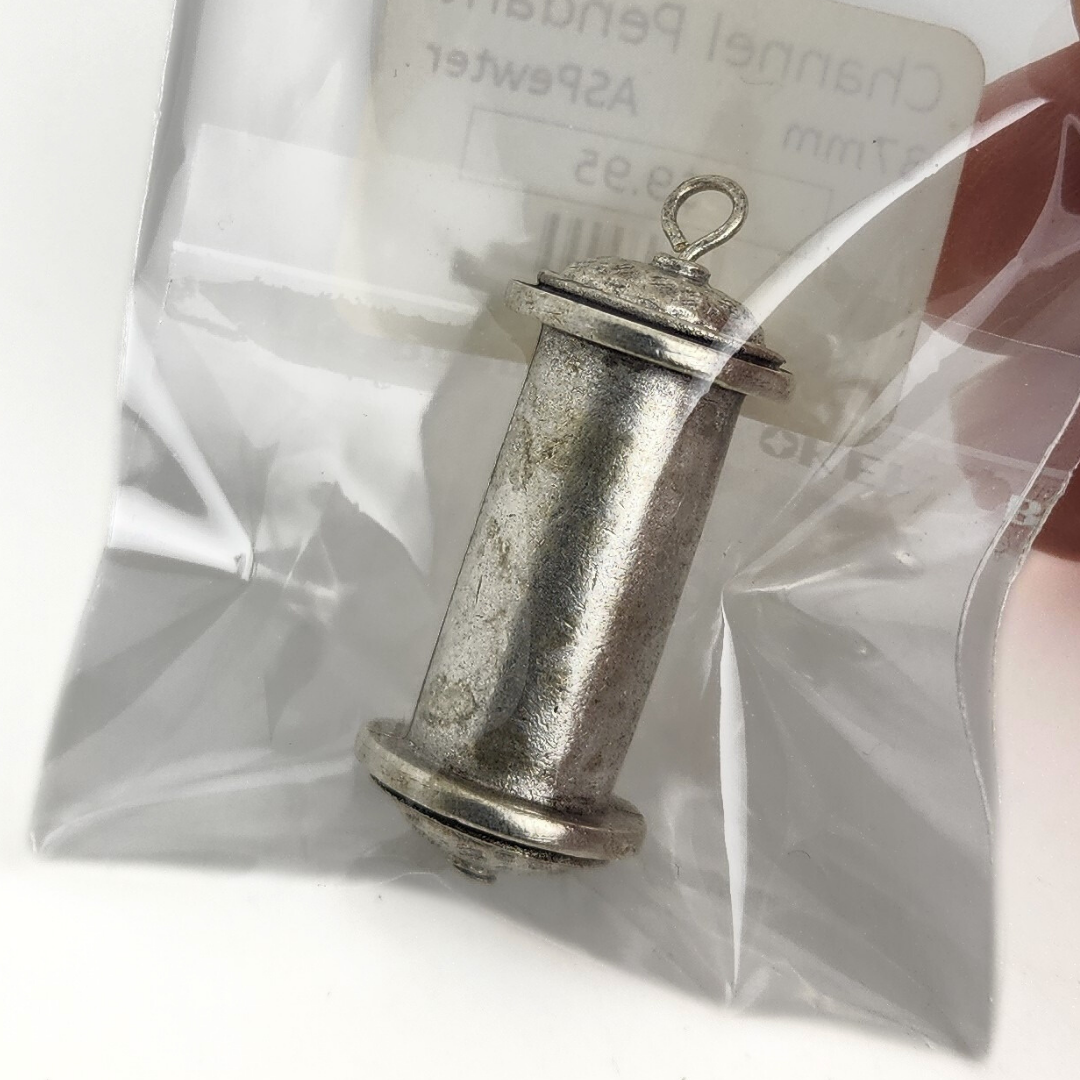 Channel Pendant 37mm