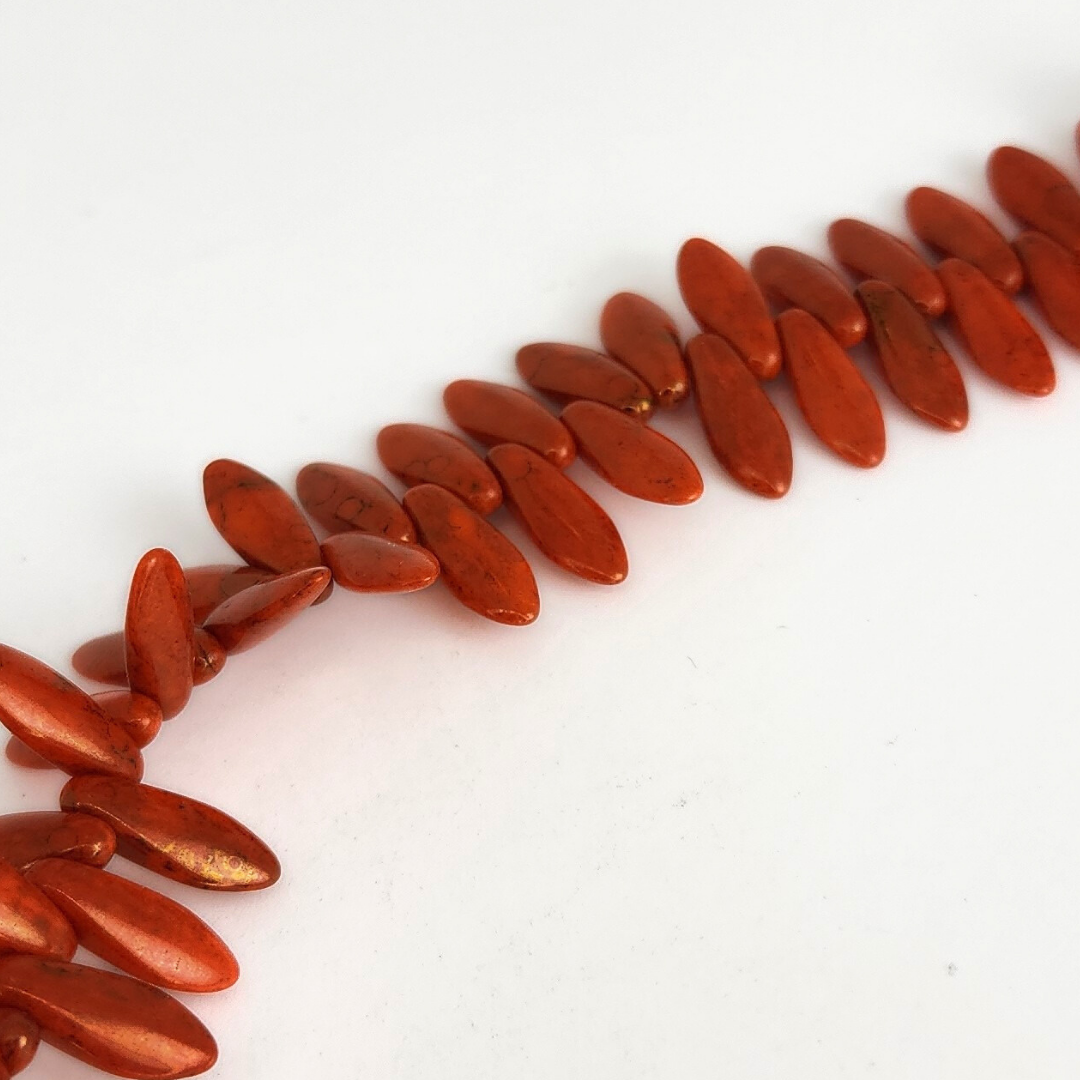 Orange/Bronze Stubby Dagger 3x7mm