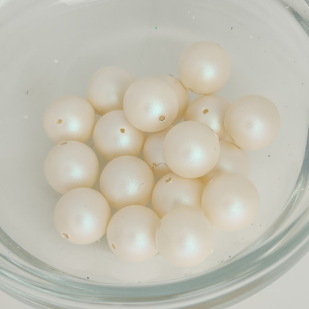 Pearl 8mm