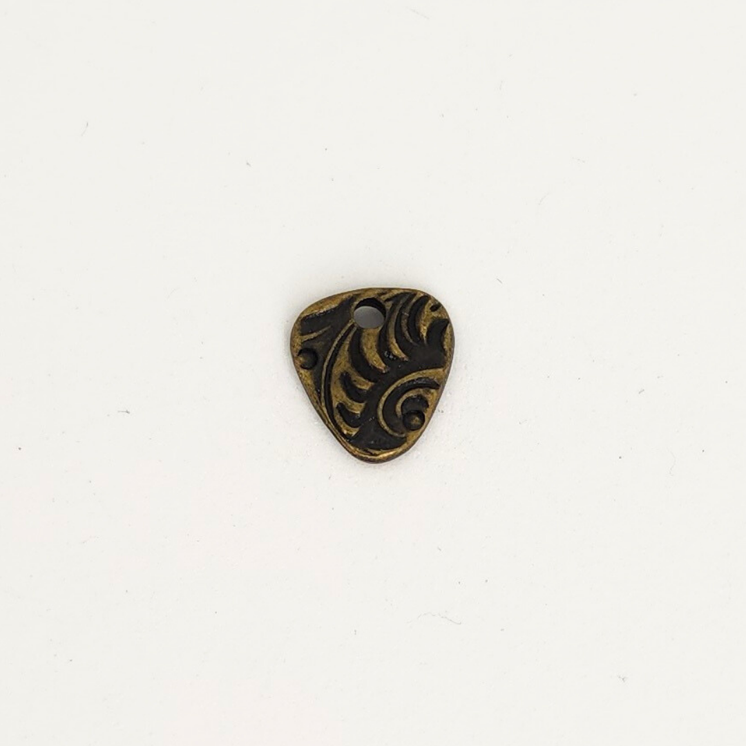 Jardin Triangle Charm
