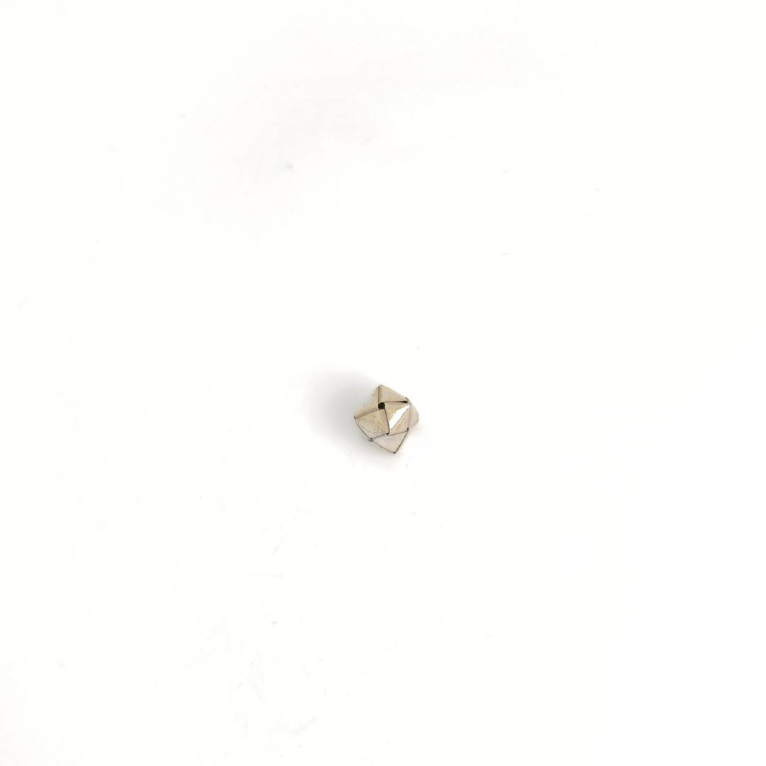Present Square 8x8mm