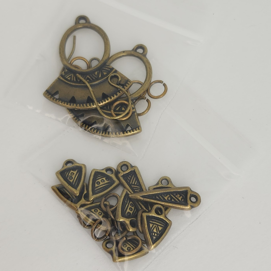 Tribal Dance Earring