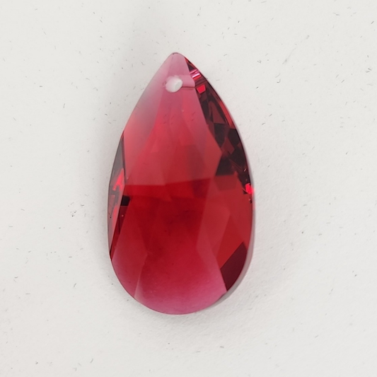 Pear Pendant 28mm