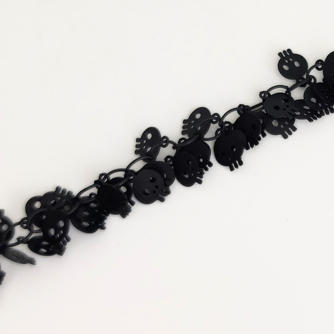 Matte Black Dangling Skull Chain 6mm