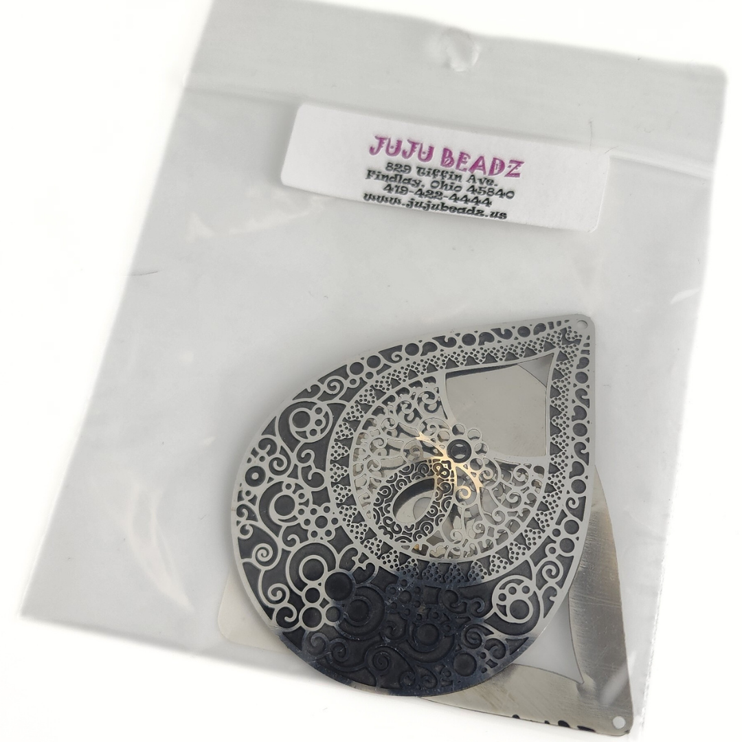 Filigree Tear w/Black 44x58mm