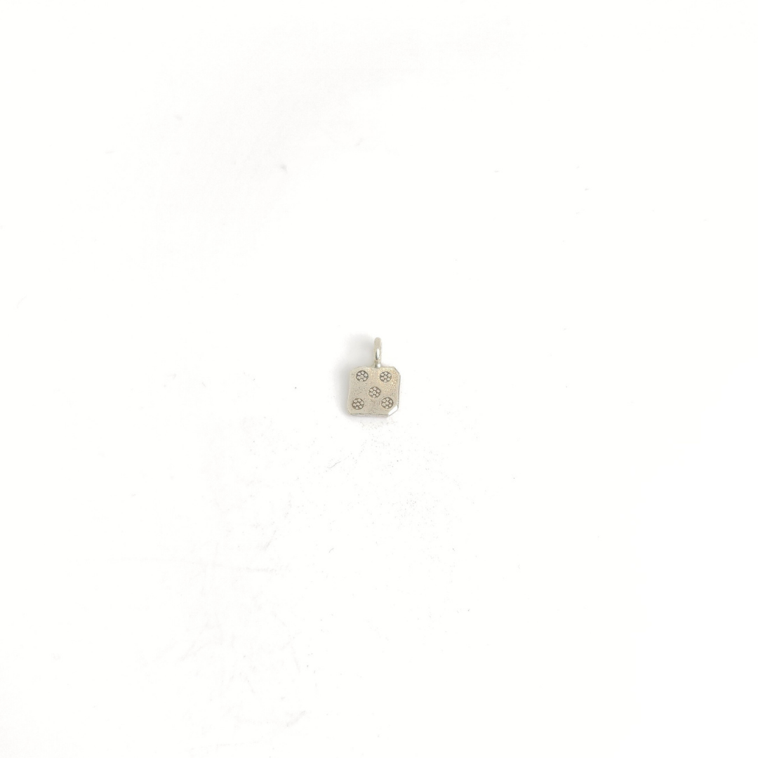 Square Dangle 13mm