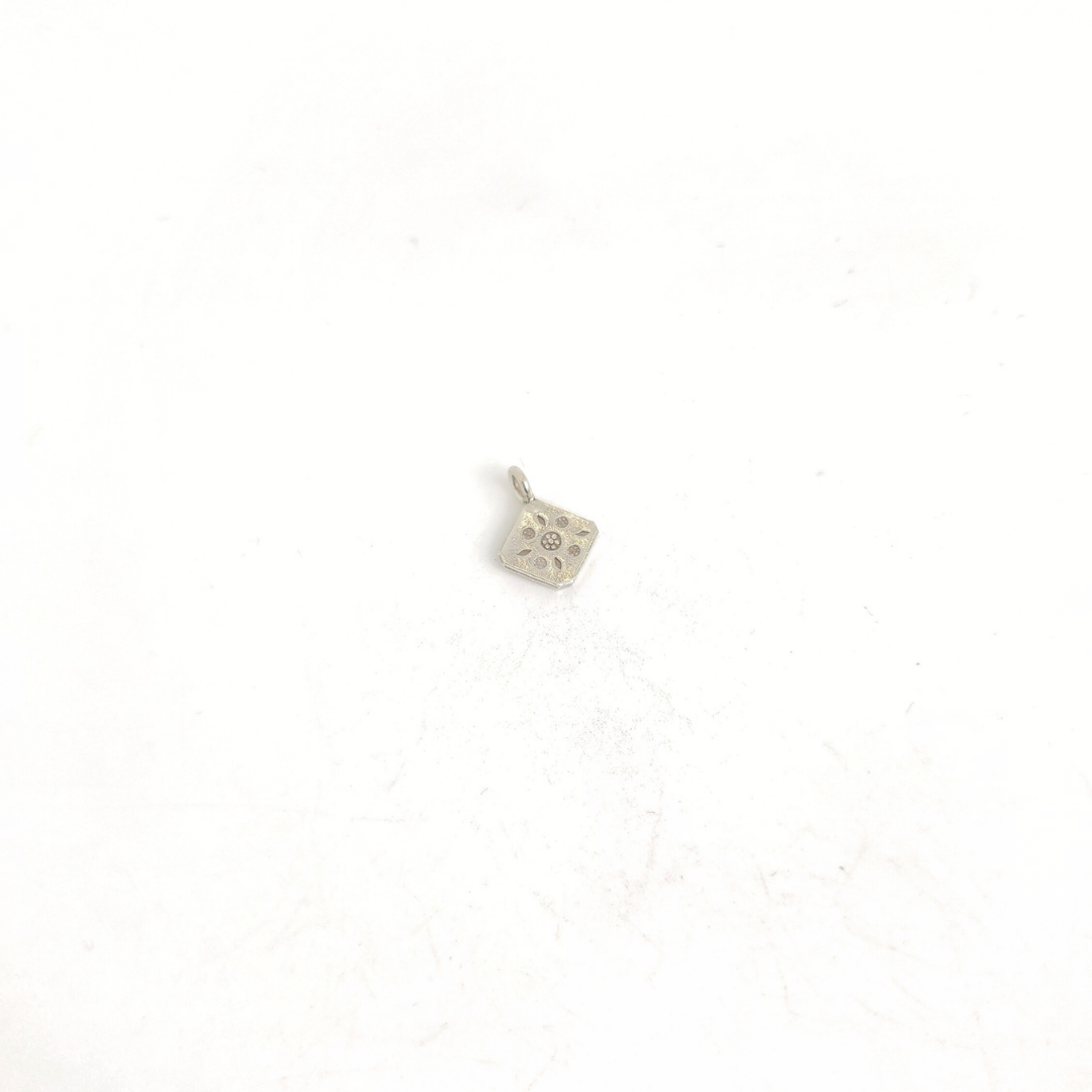 Small Square w/Flower Dangle 10mm
