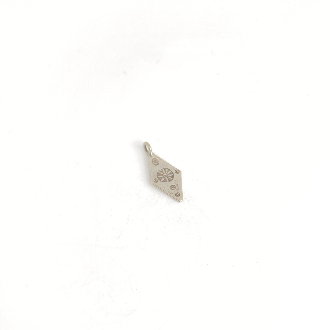 Diamond Dangle 25mm