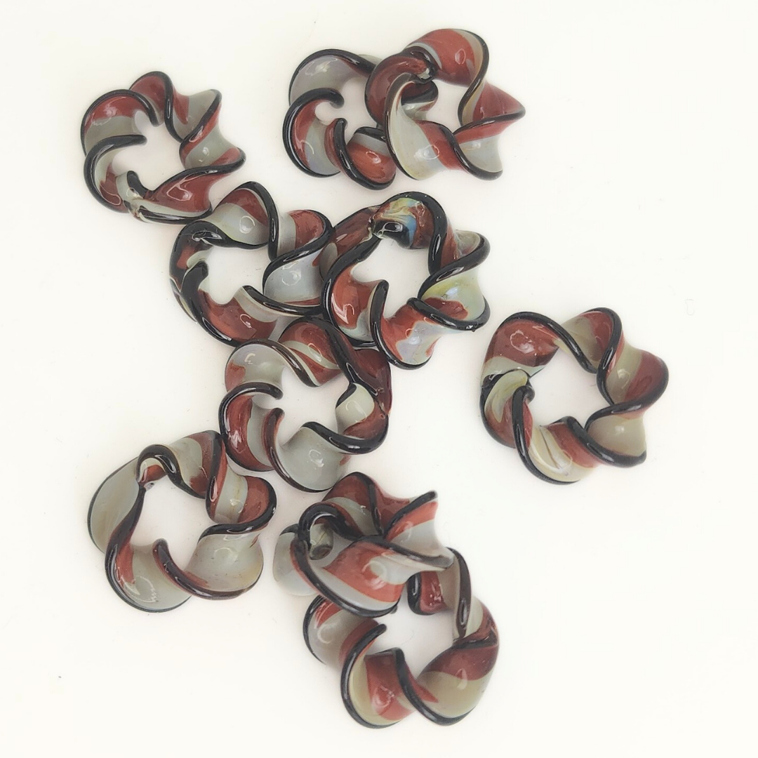 Small Pretzel