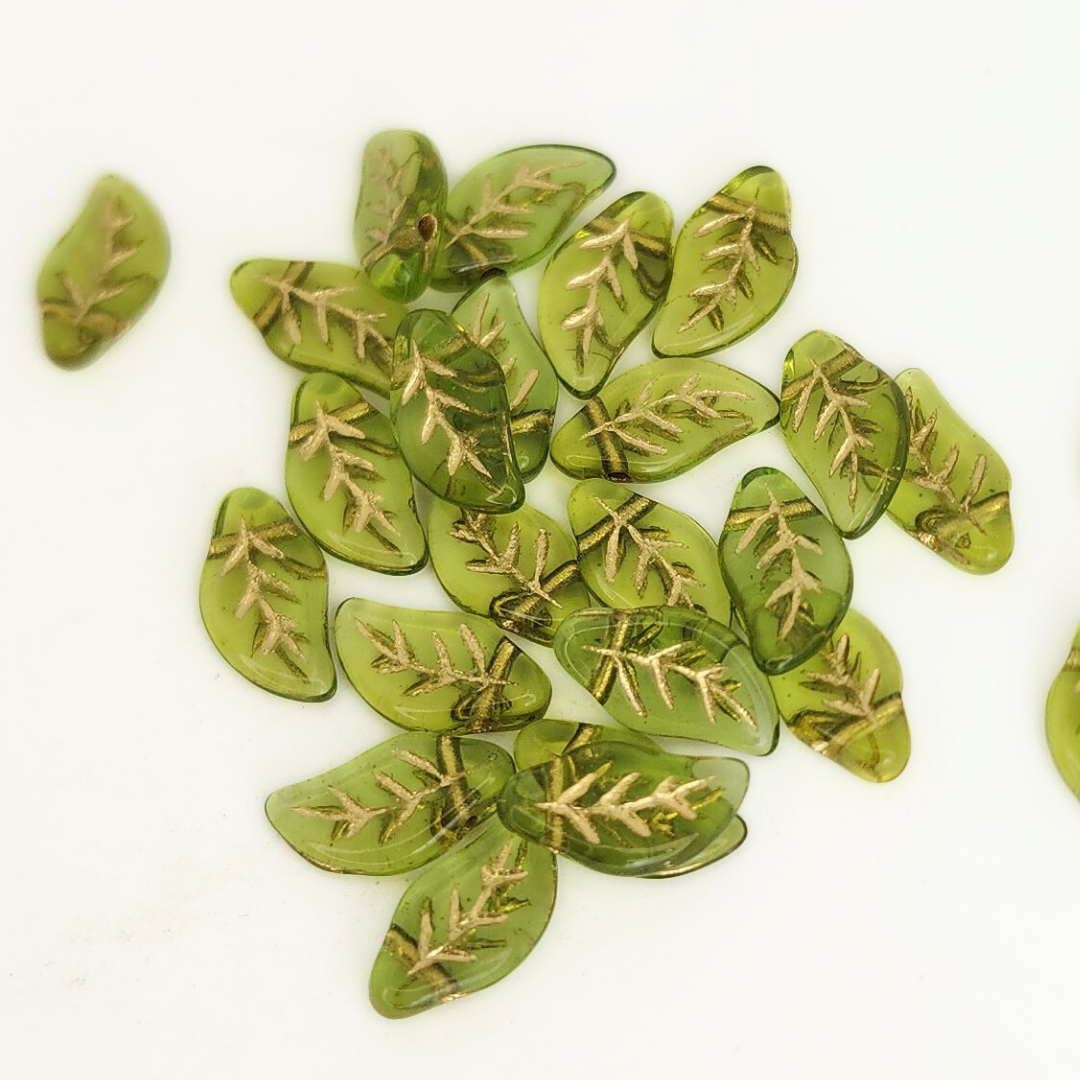Leaf 6x12mm