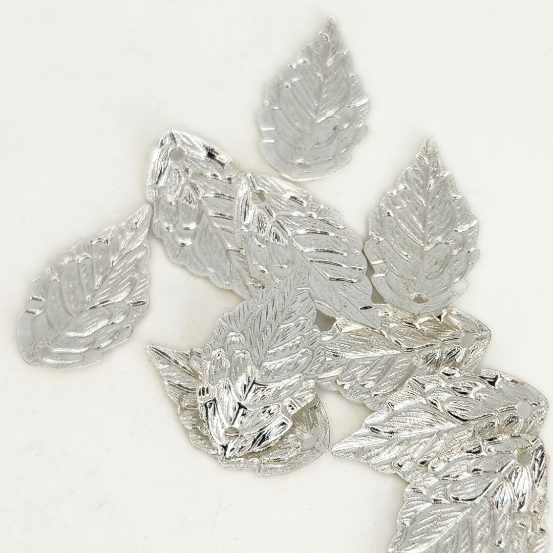 Leaf 18x10mm