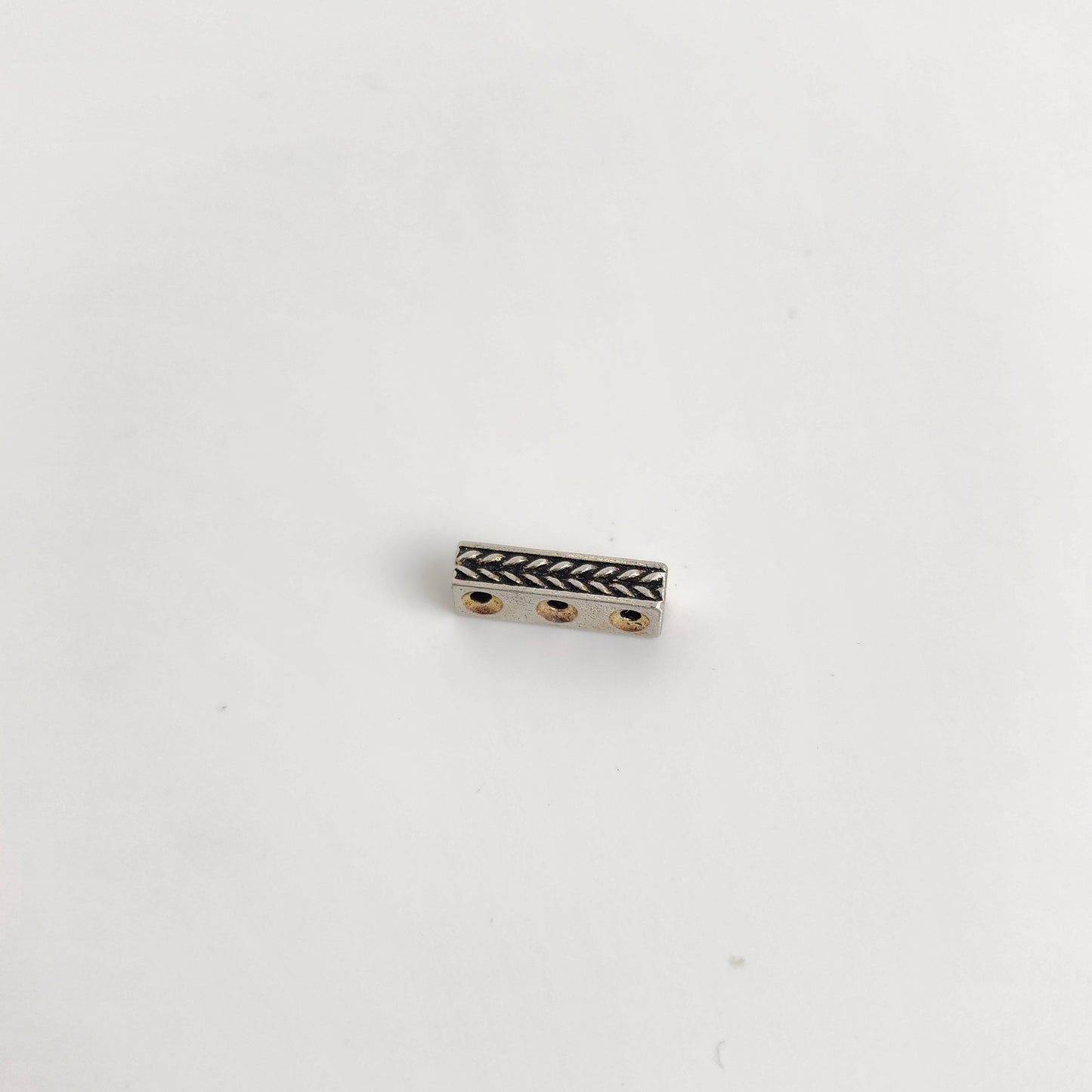 3 Hole Braided Bar