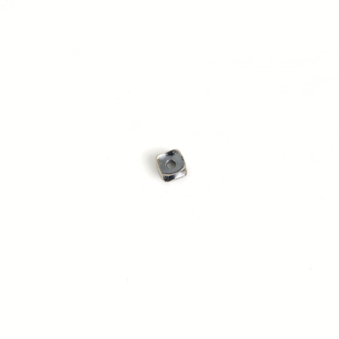 Square Bead Cap