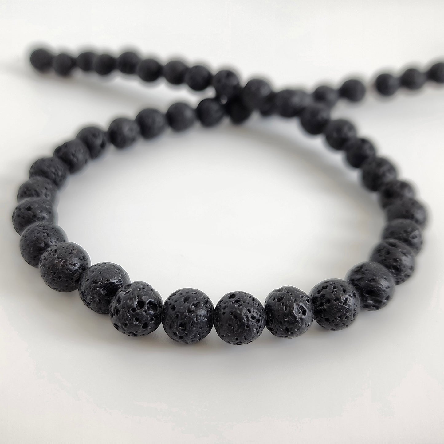 Medium Lava 8mm