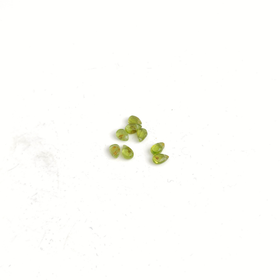 Peridot Faceted Brio