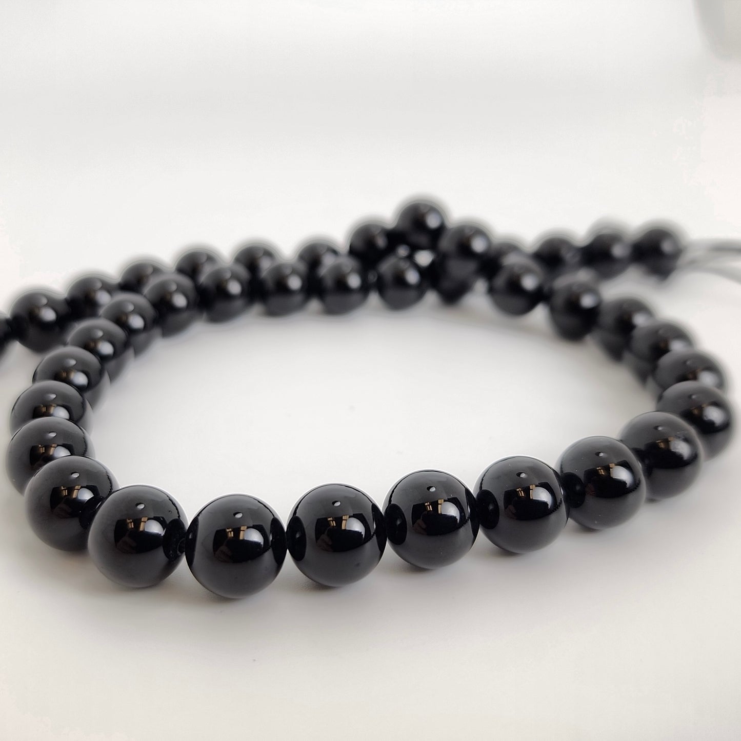 Black Tourmaline Round 10mm