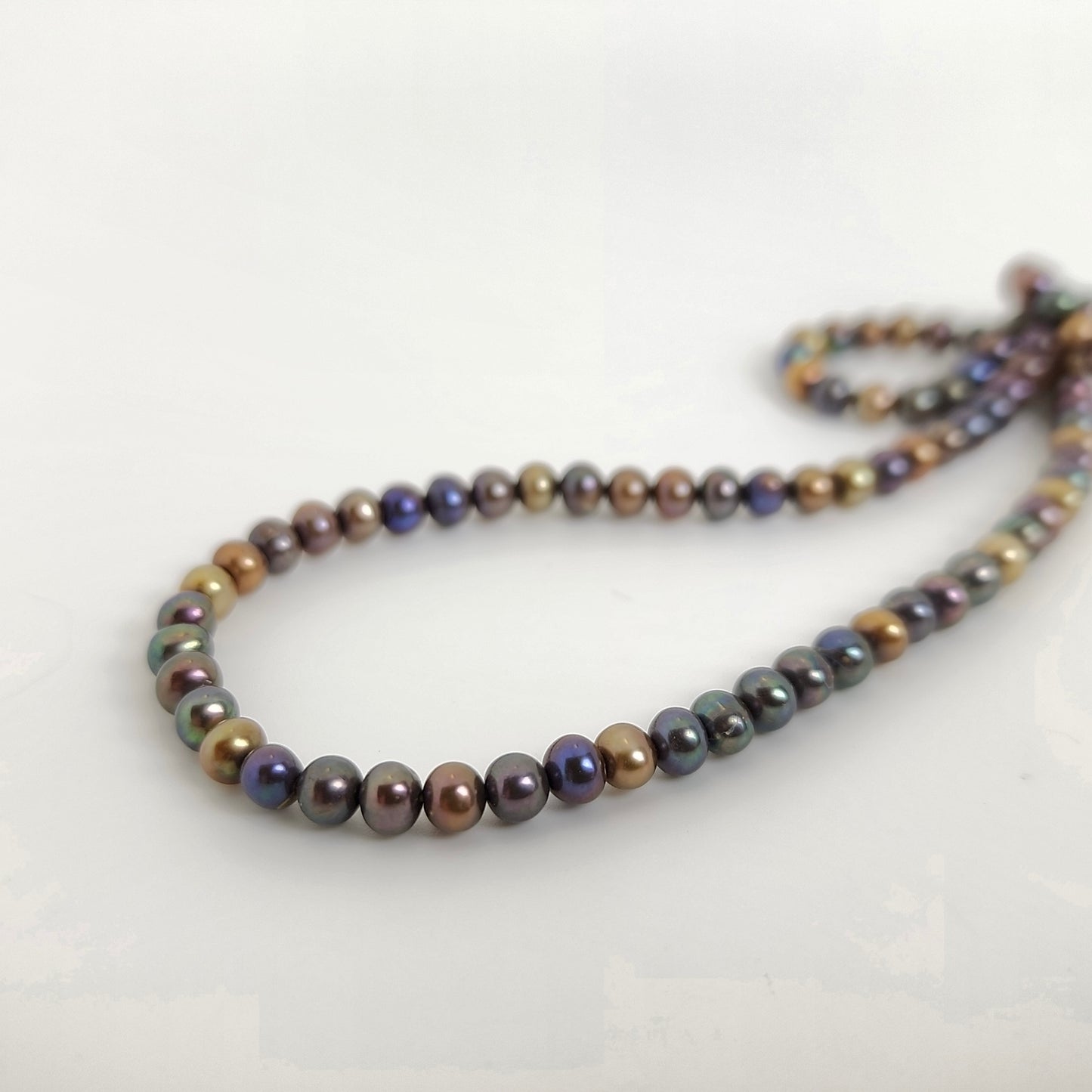 Bronze Button Pearls 4-4.5mm