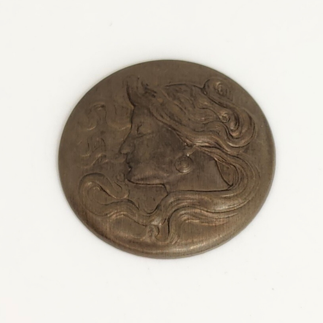Noveau Woman Cameo 30mm