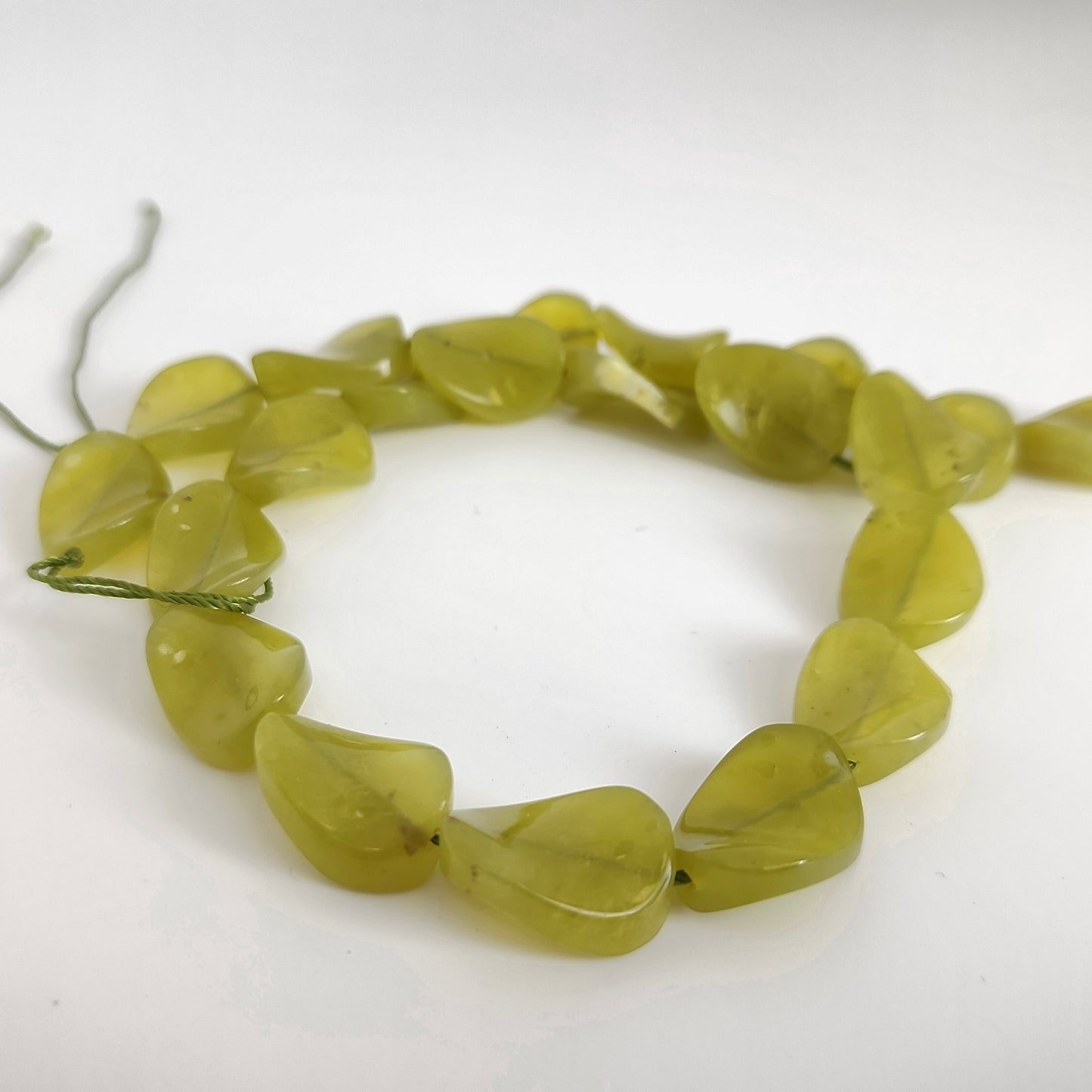 Jade Petals Korean 18mm