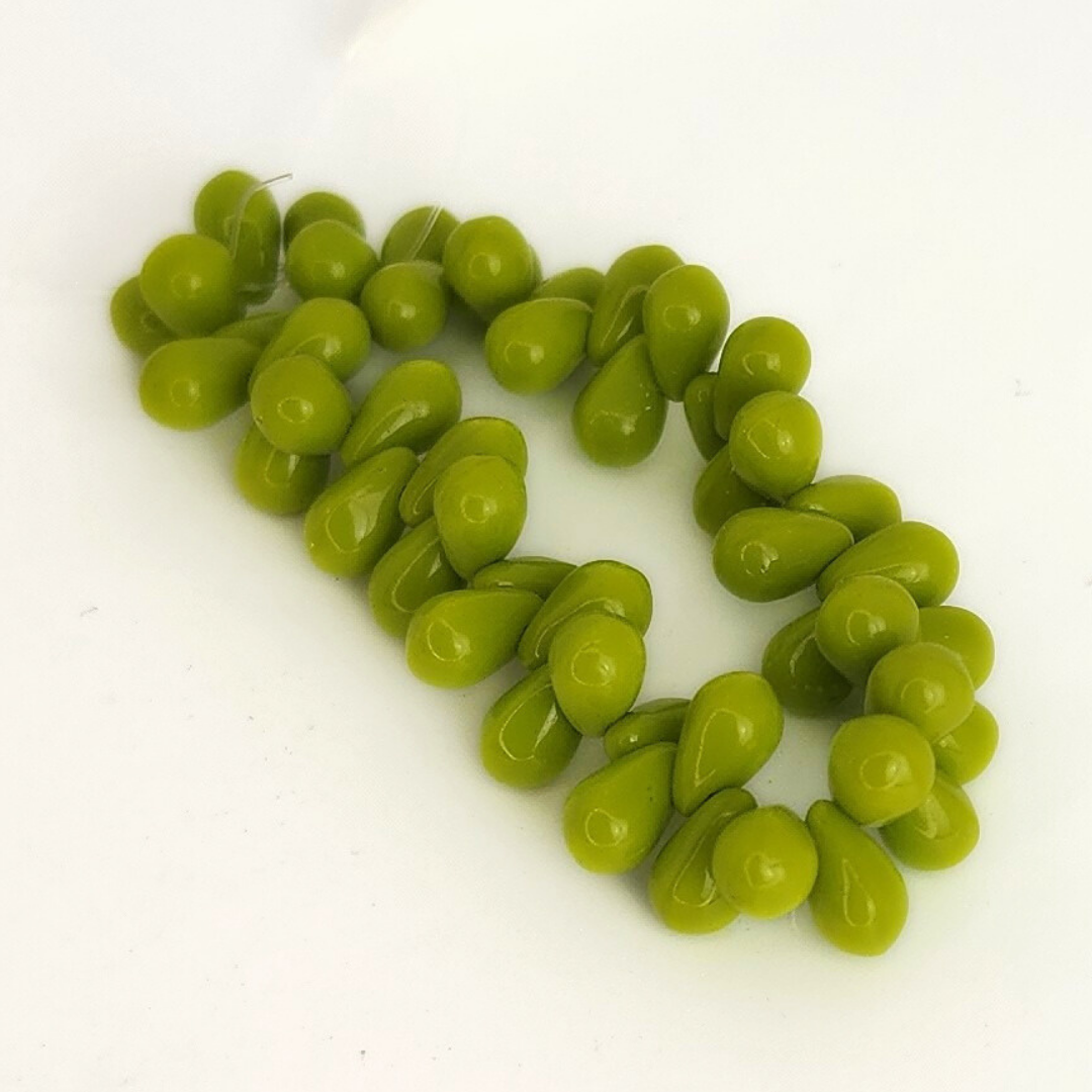 Chartreuse Drop 6x4mm