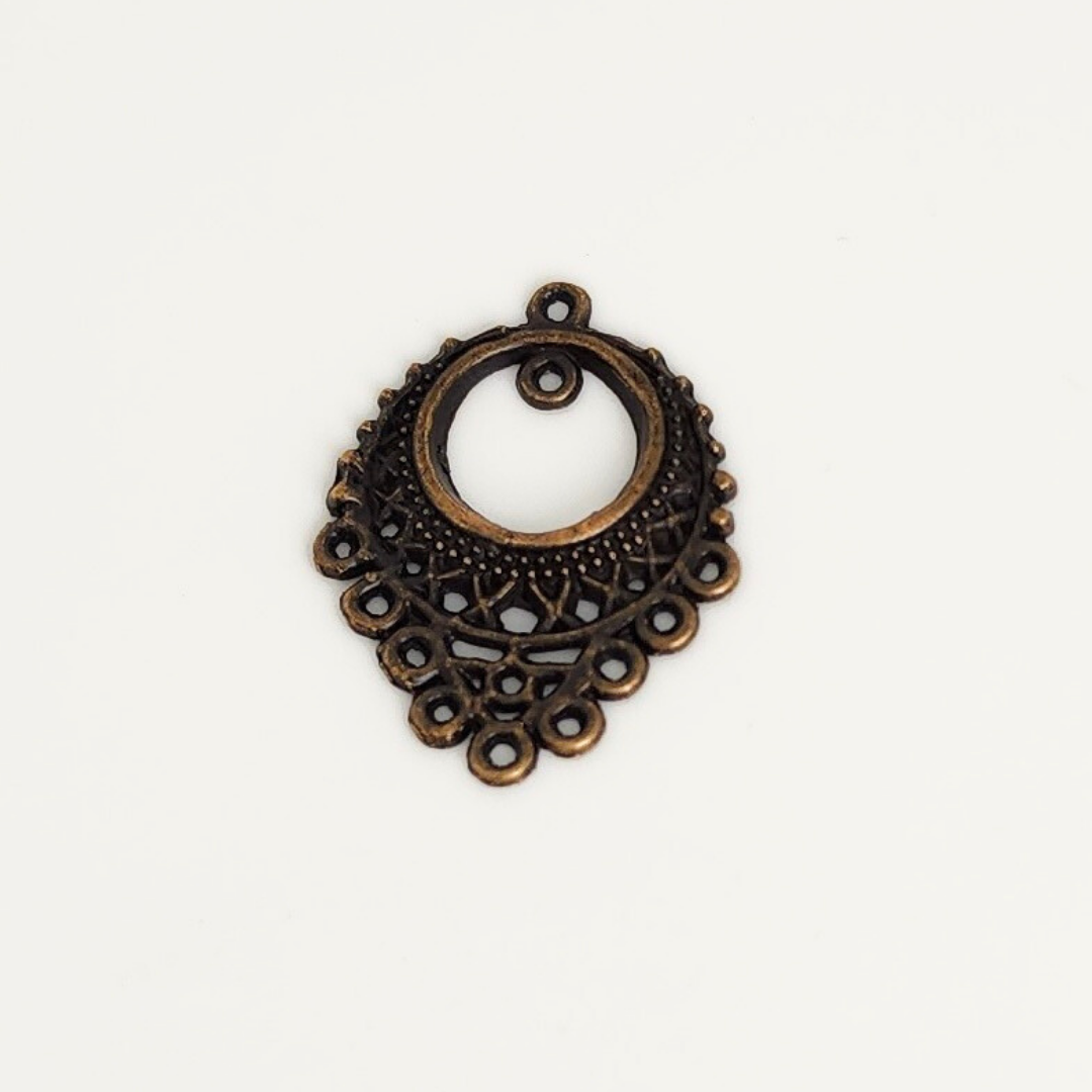 Teardrop Chandelier 26x24mm