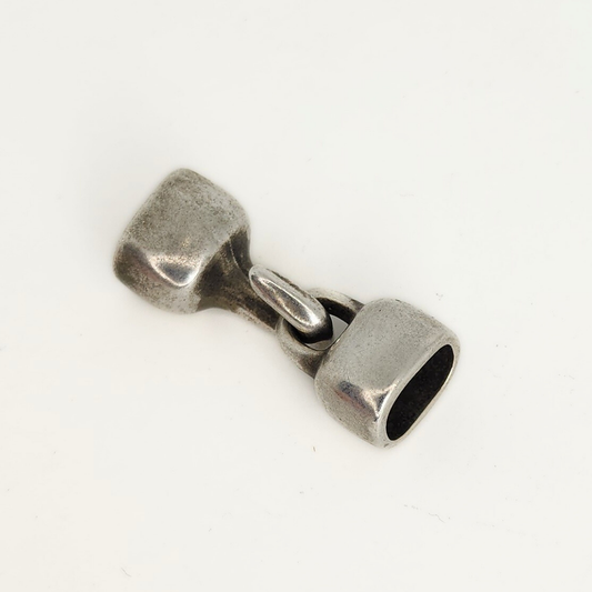 Hook & Eye Clasp