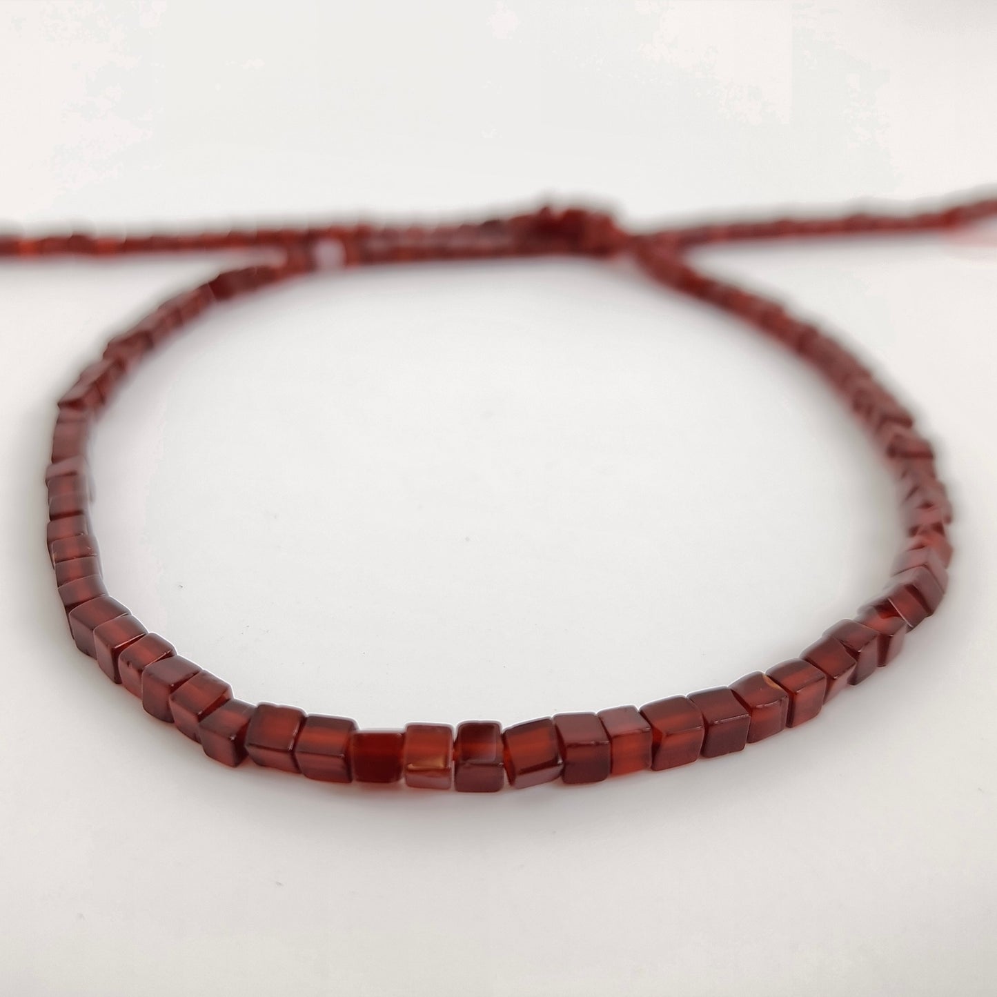 Carnelian Cube 3x3mm