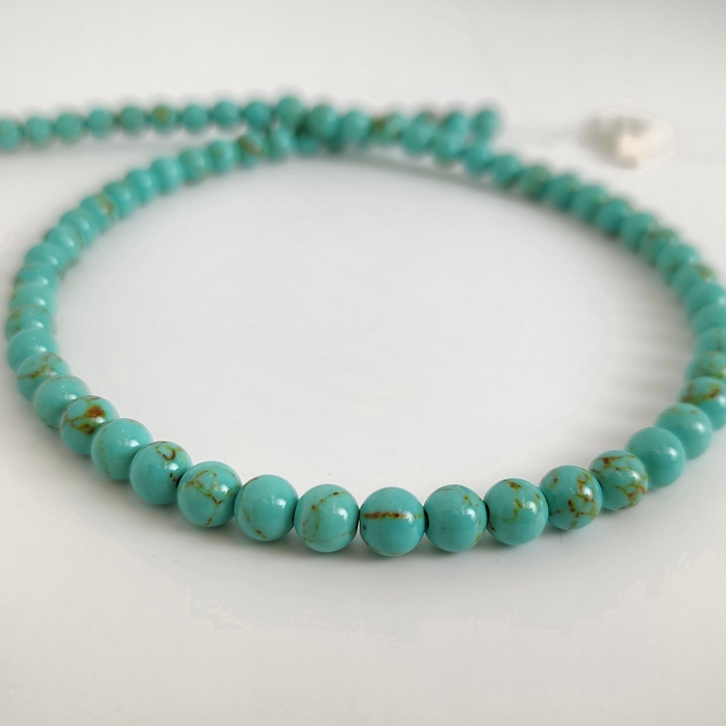 Light Blue Howlite 6mm