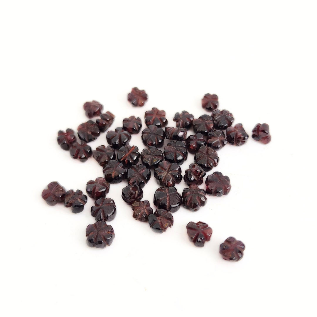 Garnet Flower 5-6mm