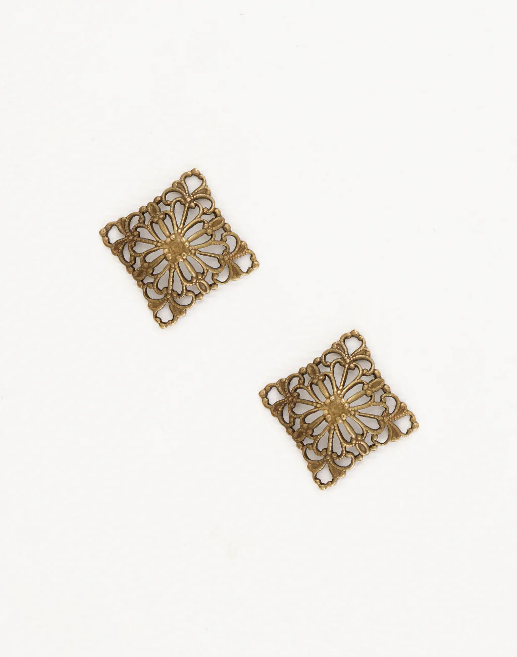 Square Dapt Filigree 20mm