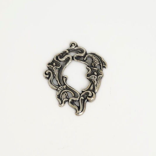 Antique Silver Calla Lily Floral Stamping 28x36mm