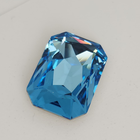 Fancy Octagon 37x25.5mm