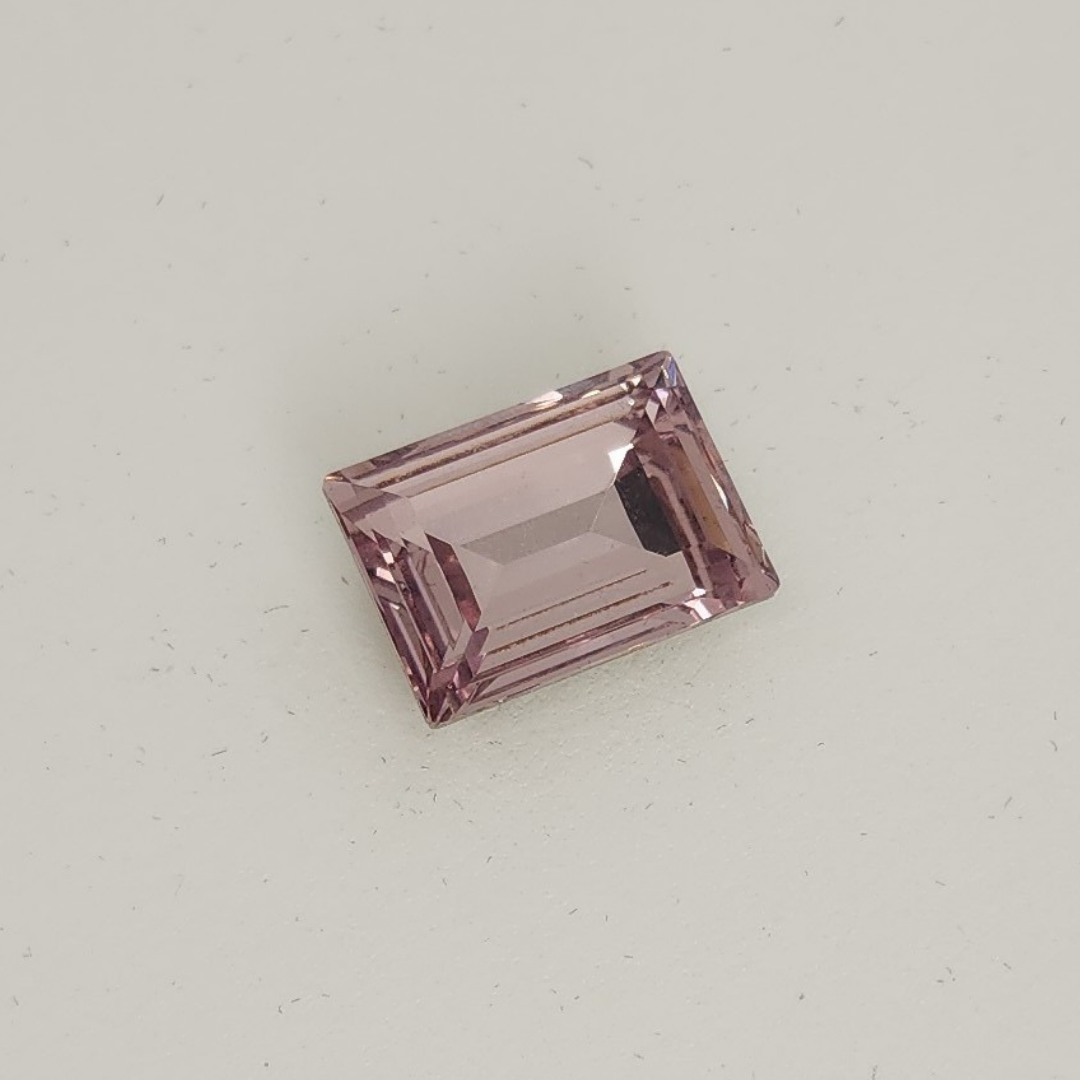 Step Cut 18x13mm