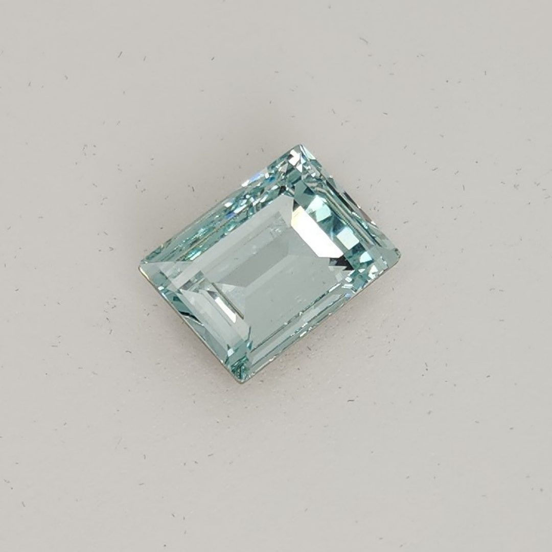 Step Cut 18x13mm