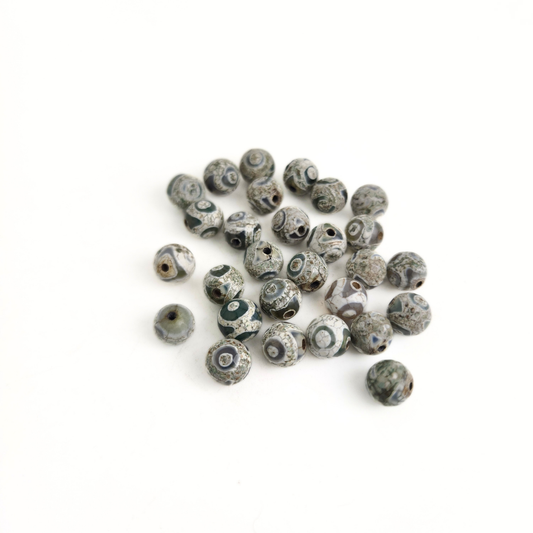 Dzi Aqua/White Faceted Round 8mm