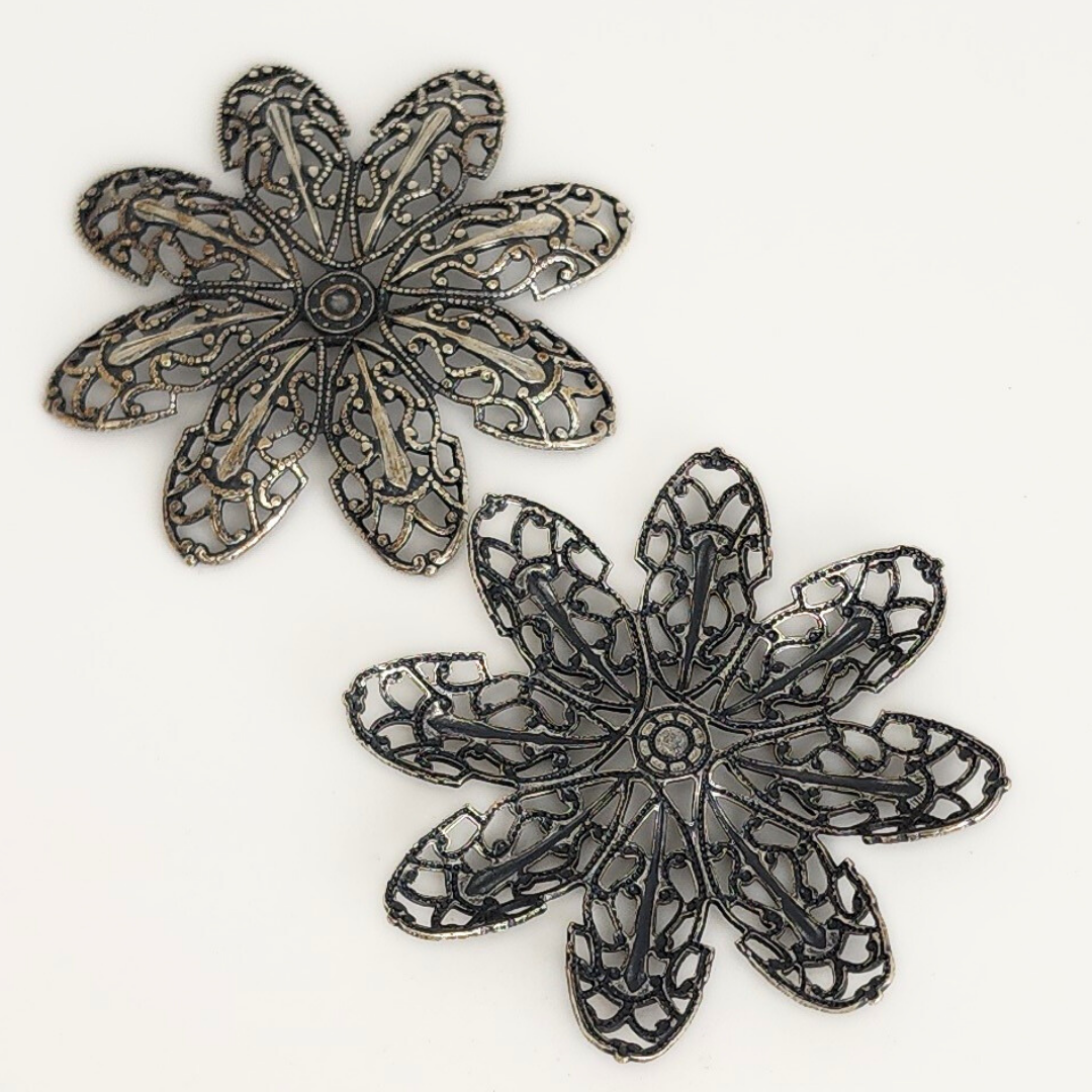 Dahlia Filigree Petal 45mm