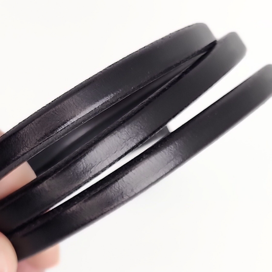 Black w/Hole Leather Cord 10x6mm