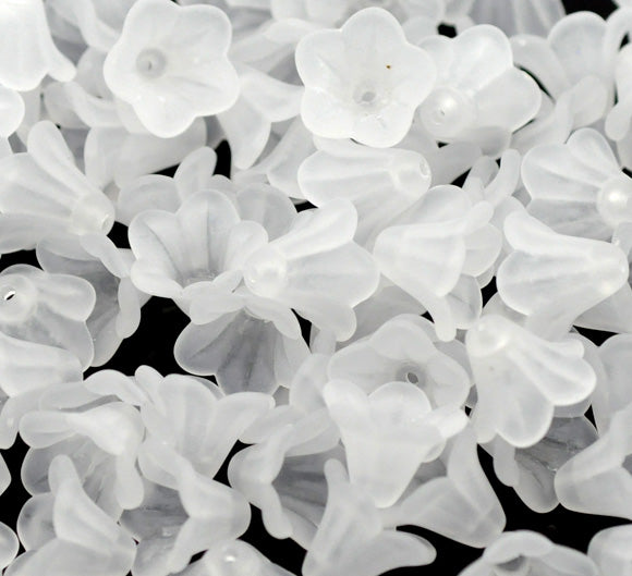 White Frosted Lily 18x12mm