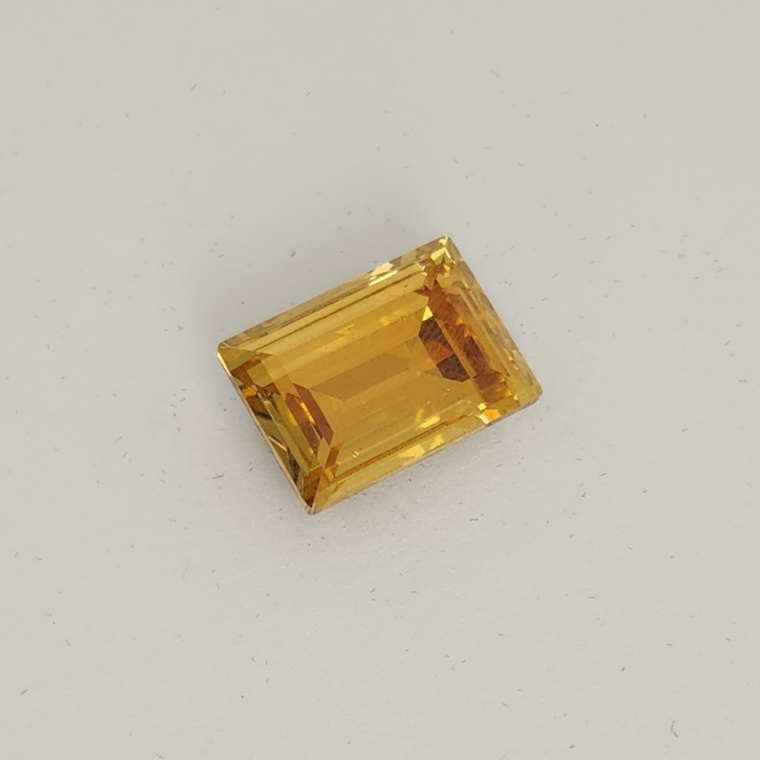 Step Cut 18x13mm