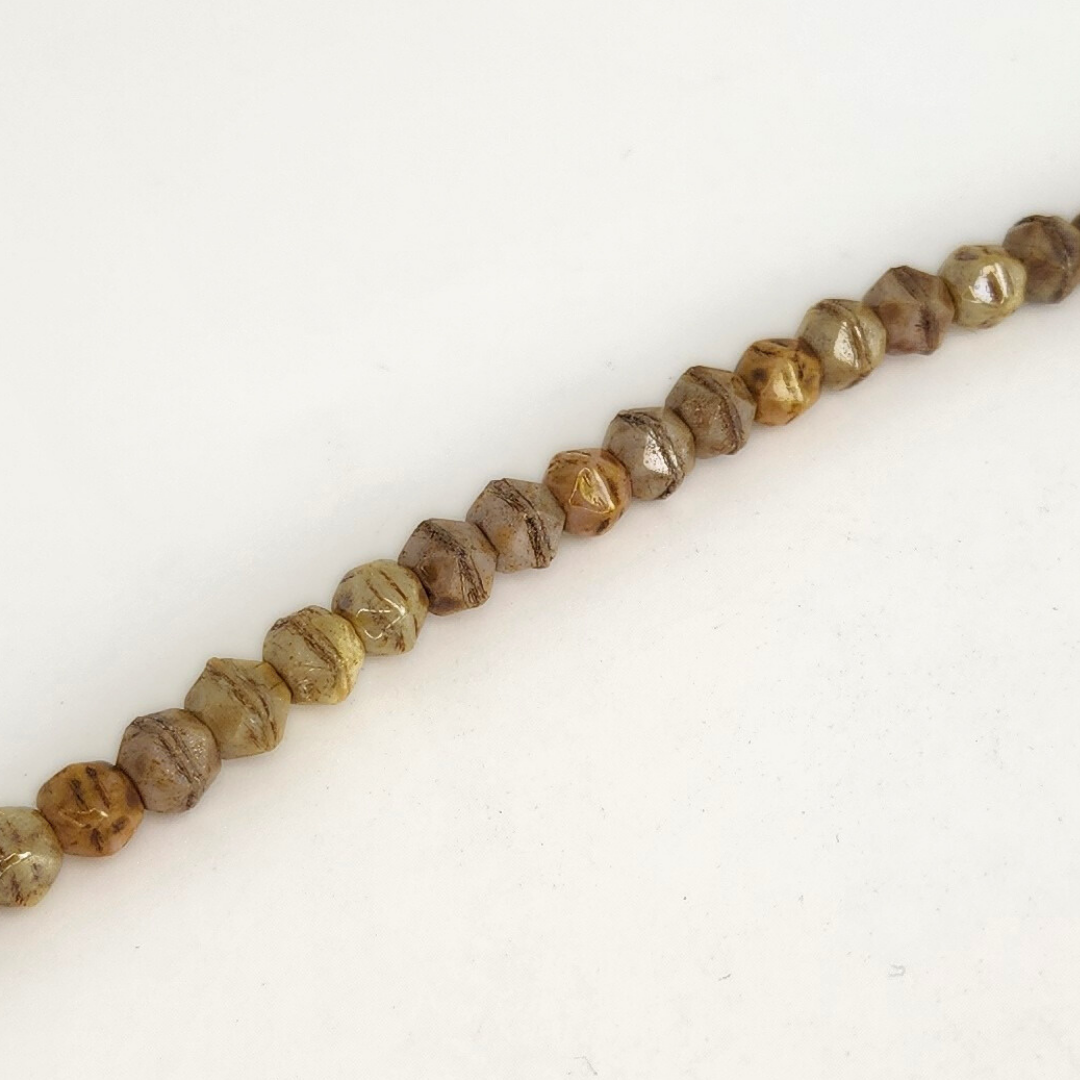 Opaque Jasper Mix English Cut 5mm