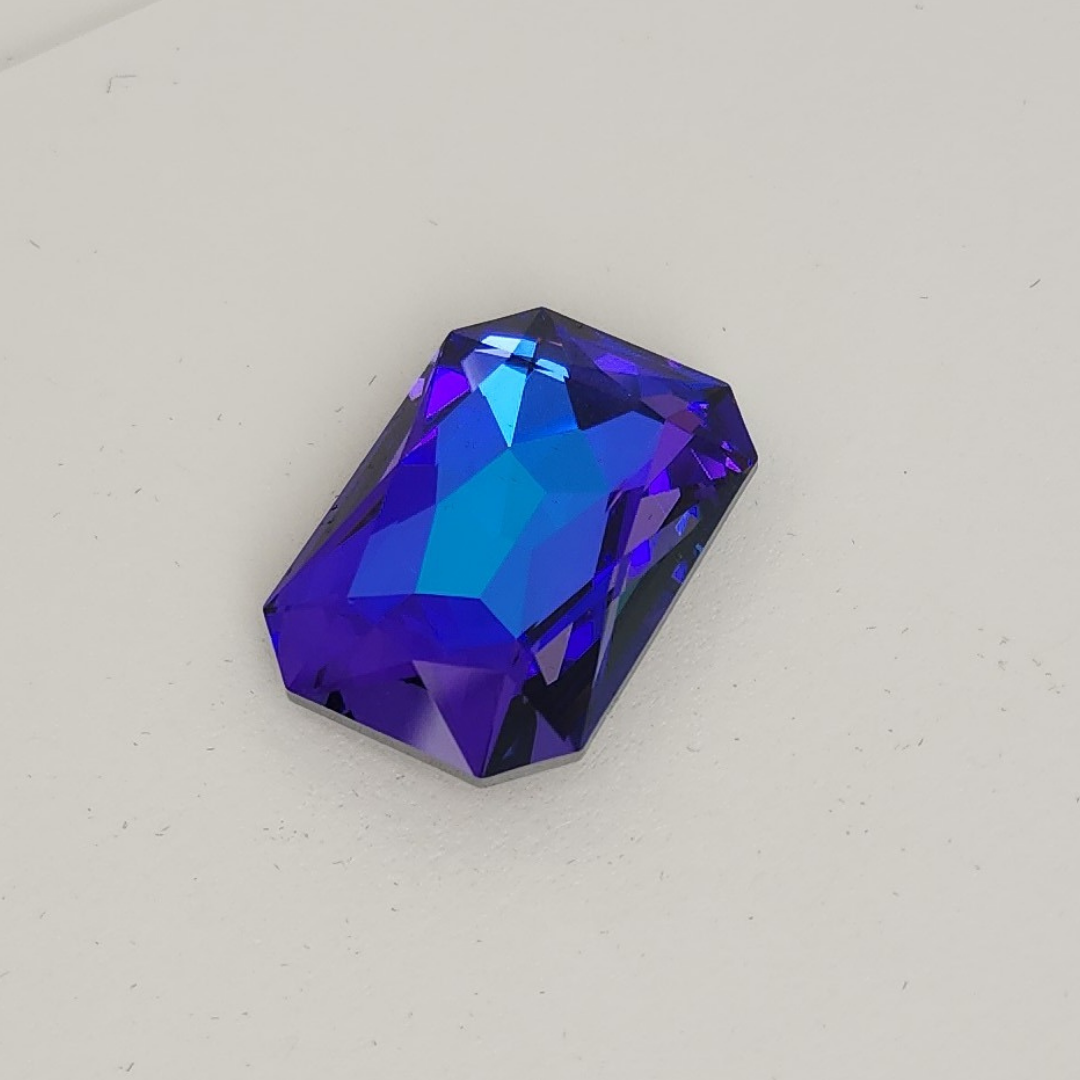 Fancy Octagon 27x18.5mm