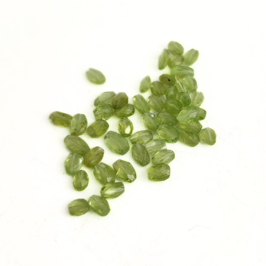 Peridot Faceted Oval 6-9x4-8mm
