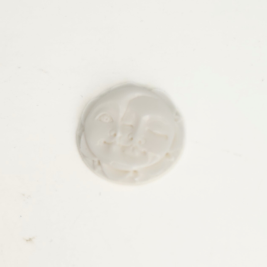 Full/Crescent Moon Face w/Border 25mm