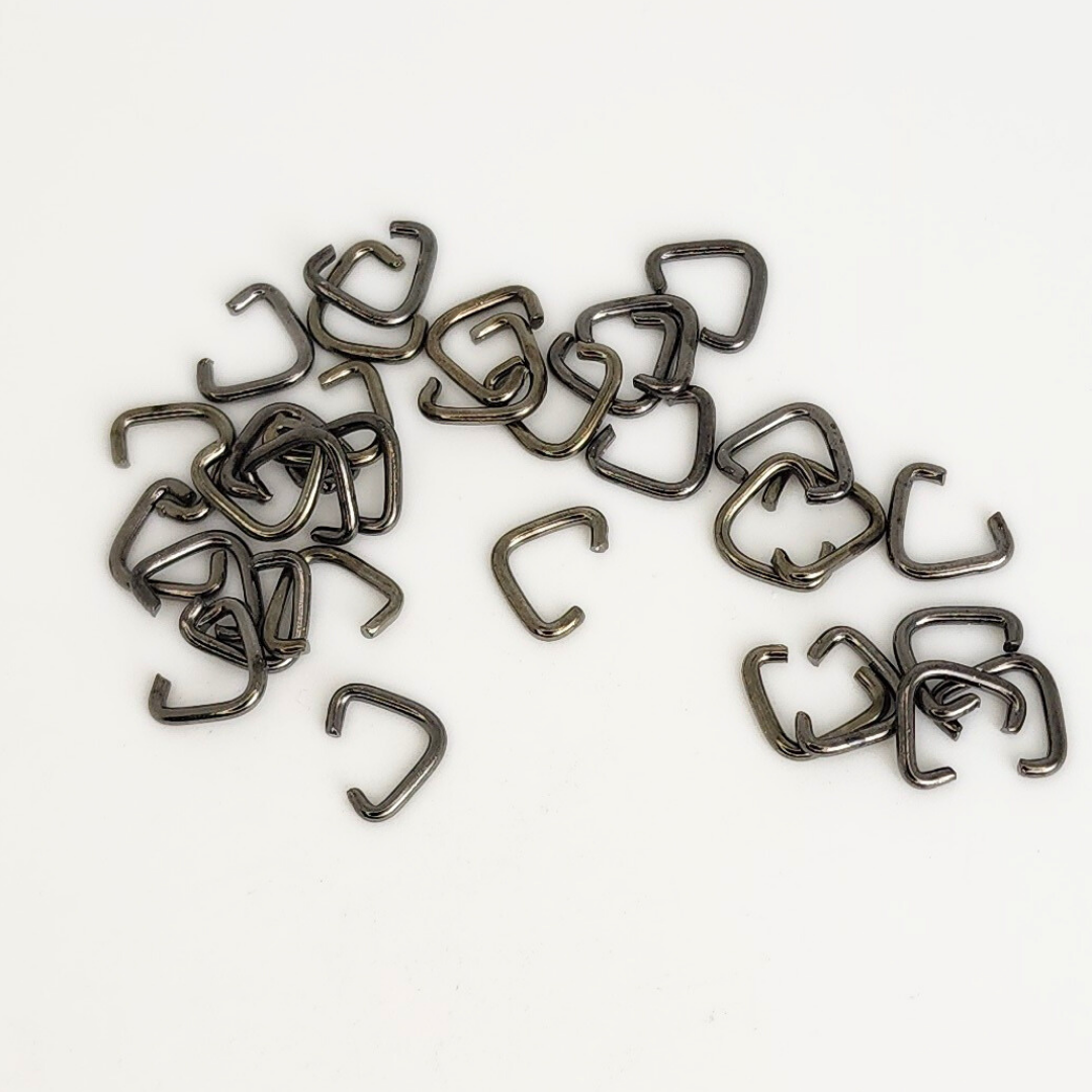 Triangle Jump Ring 10x7mm