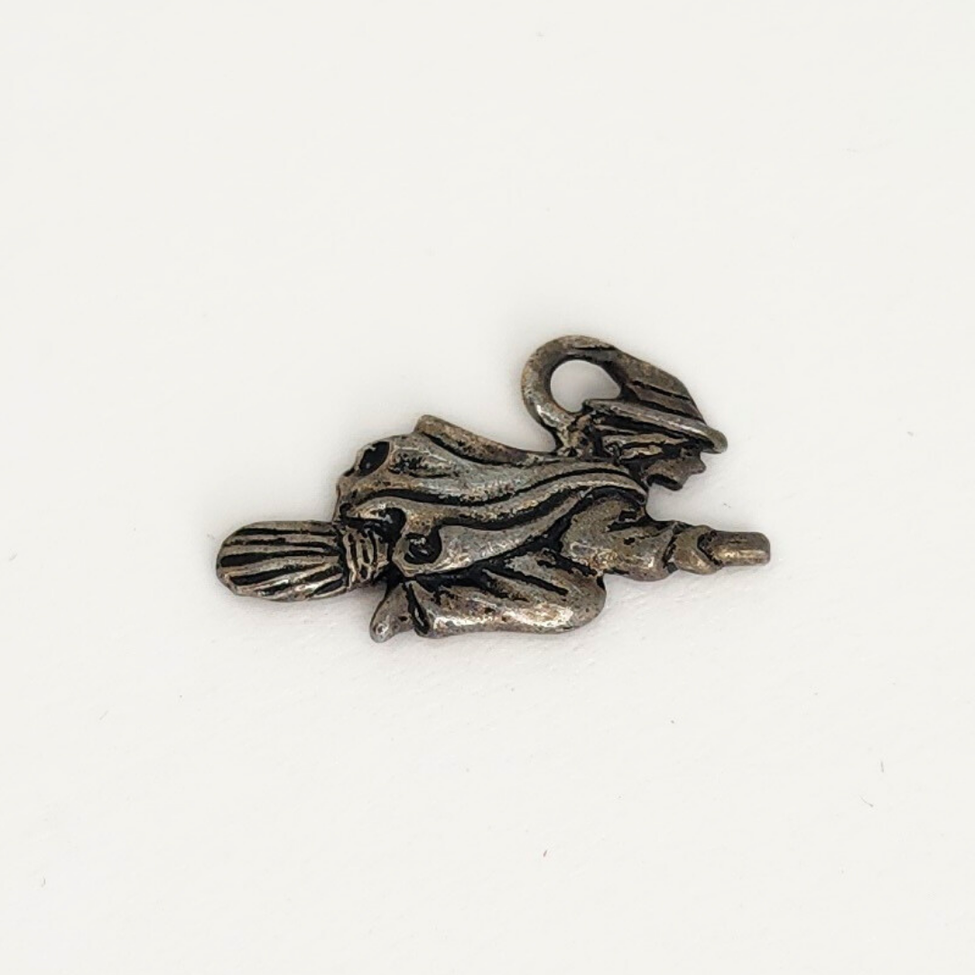 Witch Charm 19mm