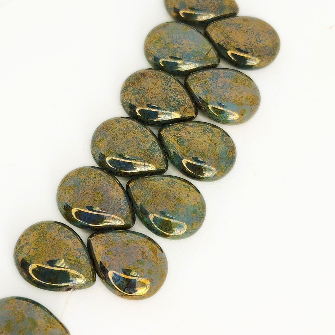 Pear Drop 12x16mm