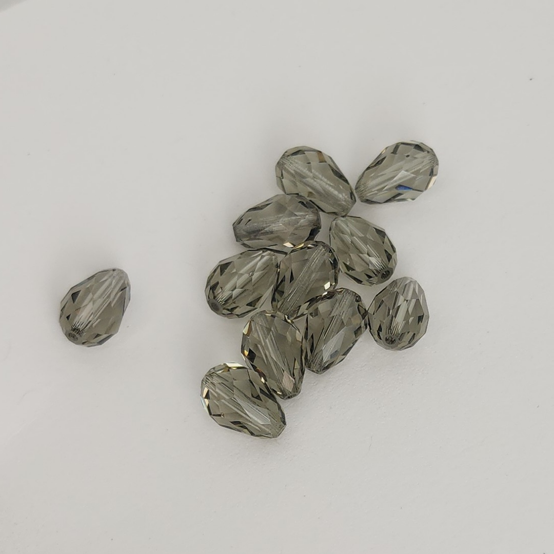 Tear Drop 10.5x7mm