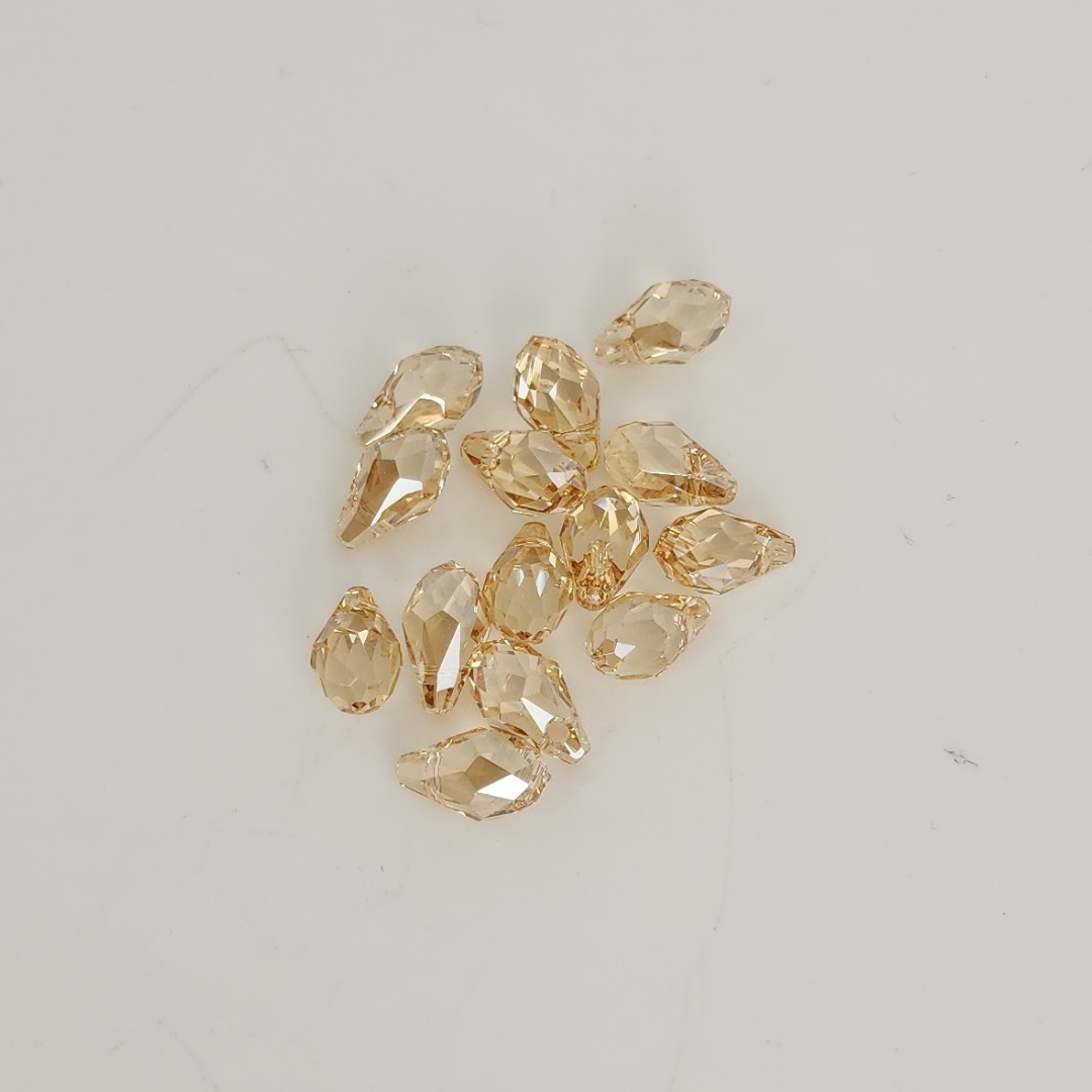 Briolette 9x5mm