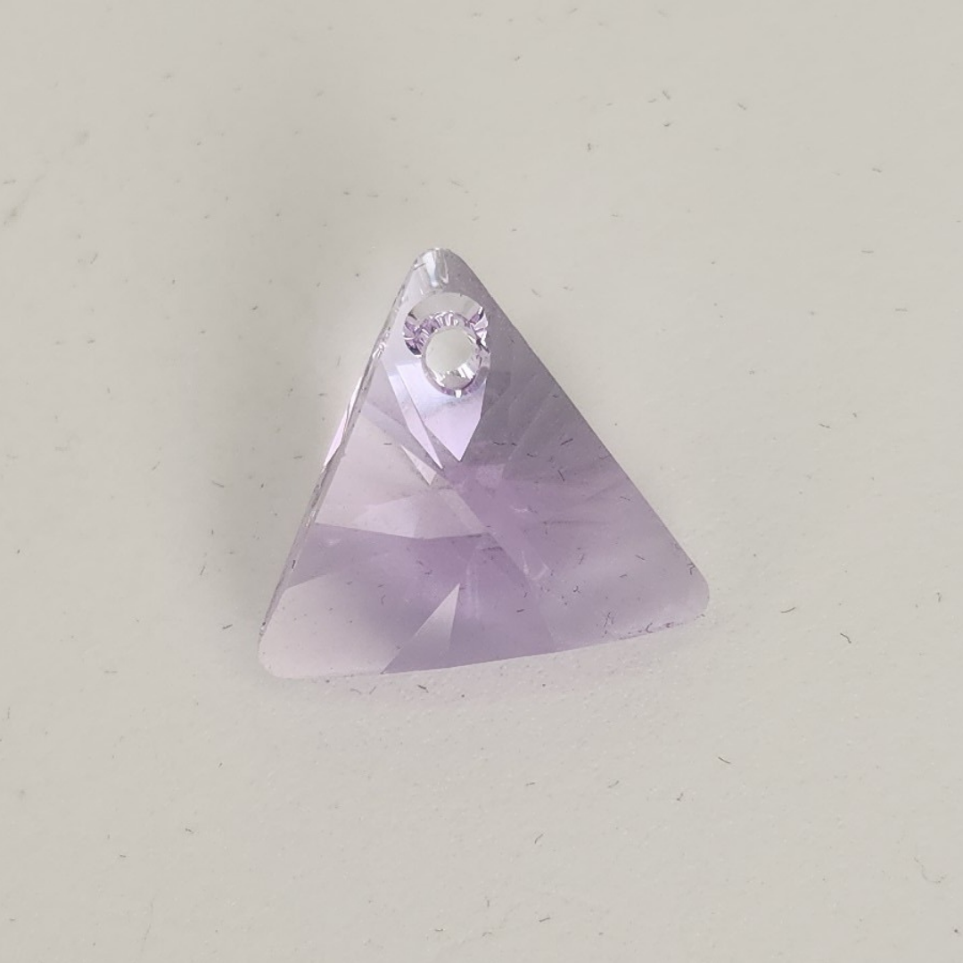 Triangle Pendant 16mm